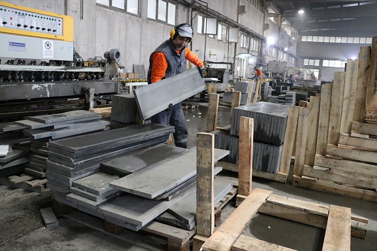 Firmalar bazalt taşı üretimini artırıyor