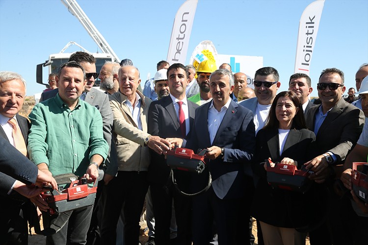Edirne'deki İpsala OSB'de 4 fabrikanın temeli atıldı