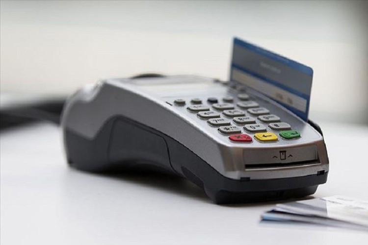 Kredi kartı faizi düştü