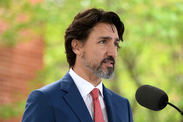 Kanada'dan, Çin yapımı araçlara % 100 gümrük