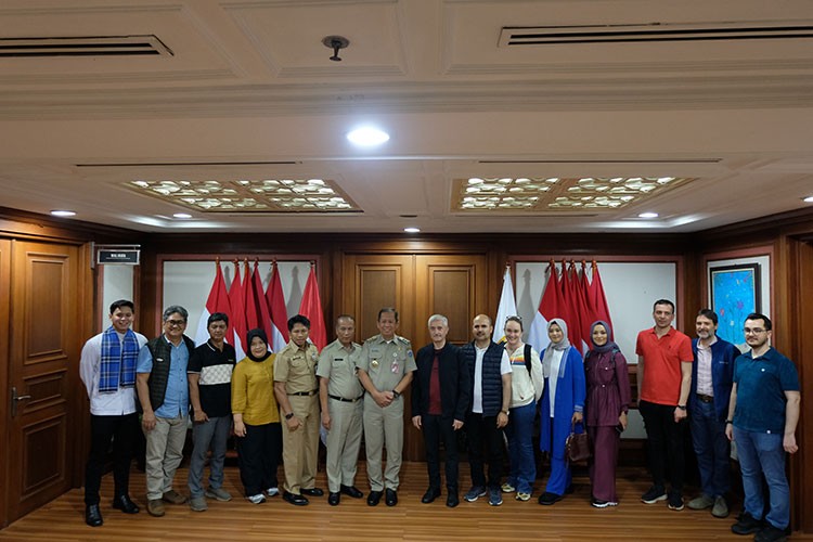 Endonezya'da Kapsayıcı Atık Yönetimi Uygulamalarını Yerinde İnceledi