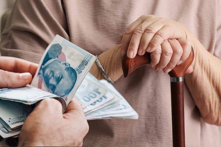 Emekli ve memur ne kadar zam alacak?