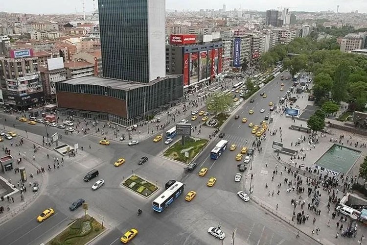 Ankara'da yarın bazı yollar trafiğe kapatılacak