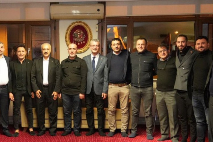 HÜSEYİN KARAKAYA ,BAYBURT YAZ YURDU KÖY DERNEĞİNİ ZİYARET ETTİ