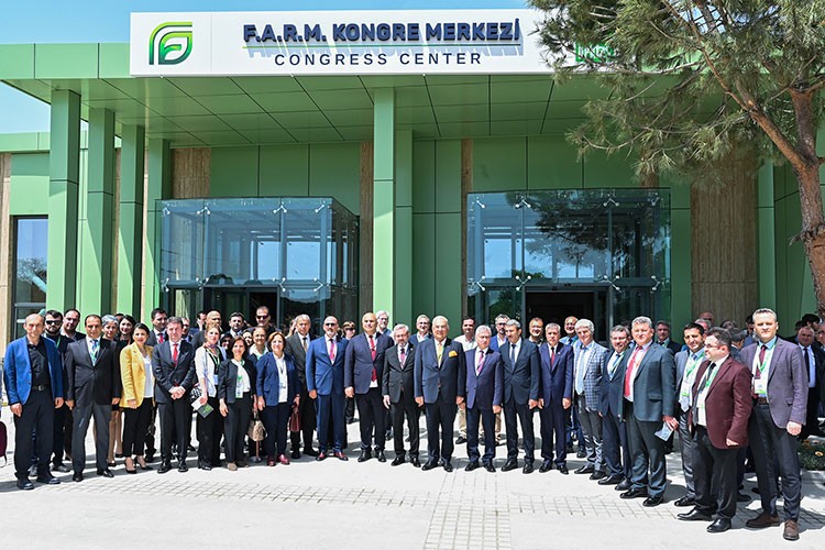 Tarımın geleceği tarlada değil bilimde