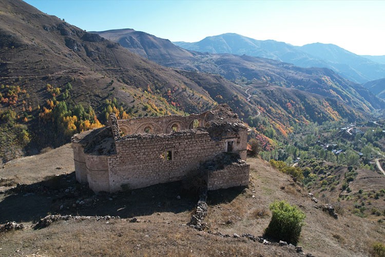 Krom Vadisi'nde kiliselerin depreme dayanıklılığı araştırılıyor