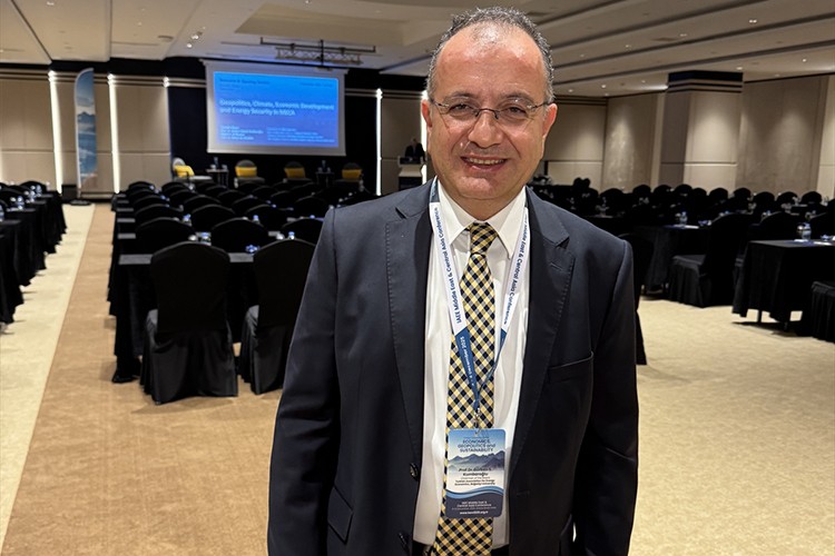 Yapay zeka ve veri merkezleri elektriğe olan talebi hızla artırıyor