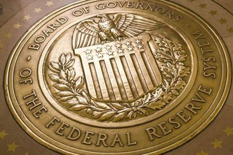 Piyasalar Fed'i bekliyor