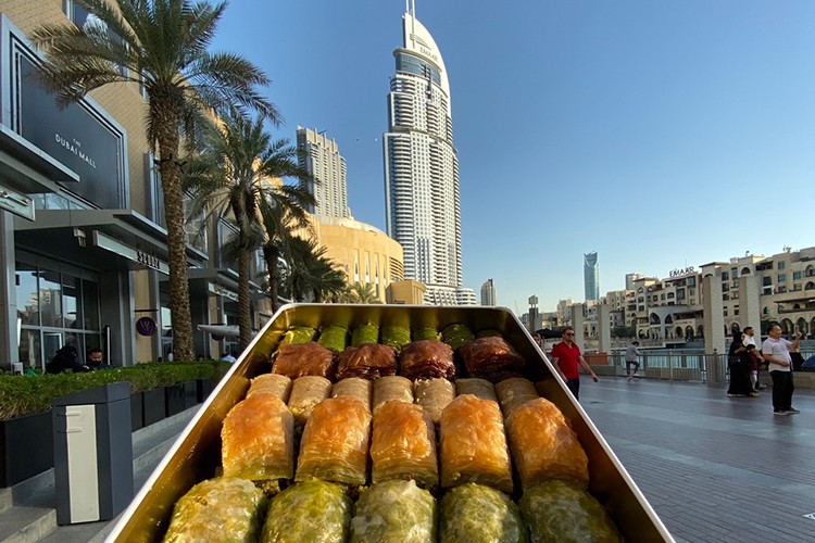 Dubai'ye milyonluk yatırım