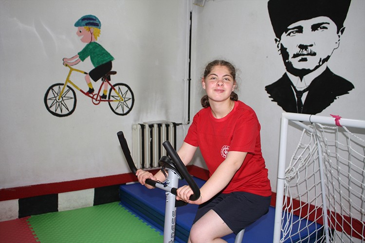 Vanlı özel sporcular yeni başarılara odaklandı