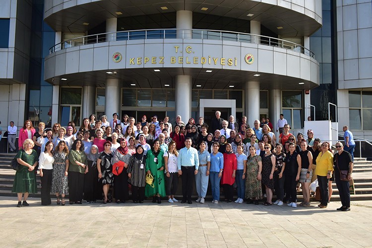 Başkan Tütüncü'den kadın istihdamına destek