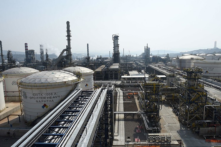 1,9 milyon ton petrol üretti