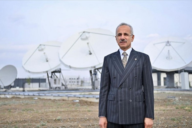 Türksat geçen yıl yaklaşık 1,5 milyar liralık yatırım gerçekleştirdi