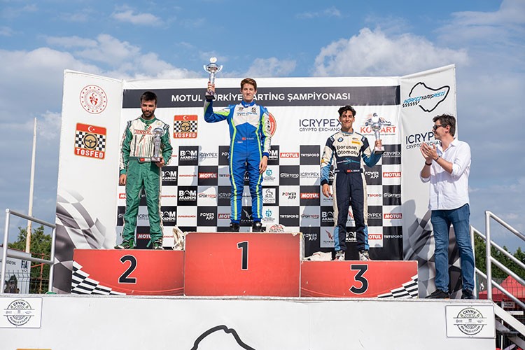BOM Karting İçin İzmit'te Podyum Sırası