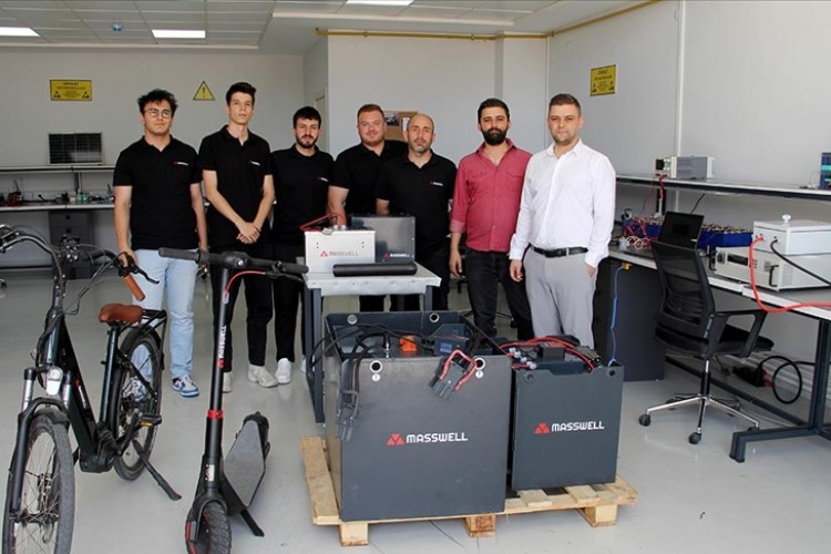 Erciyes Teknopark'ta kurulu firma devlet desteğiyle batarya üretiyor