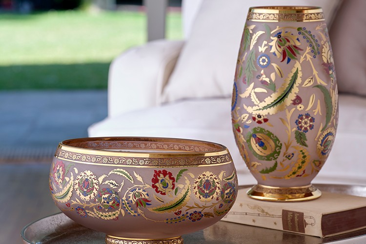 Koleksiyonları yeni ürünlerle zenginleşiyor