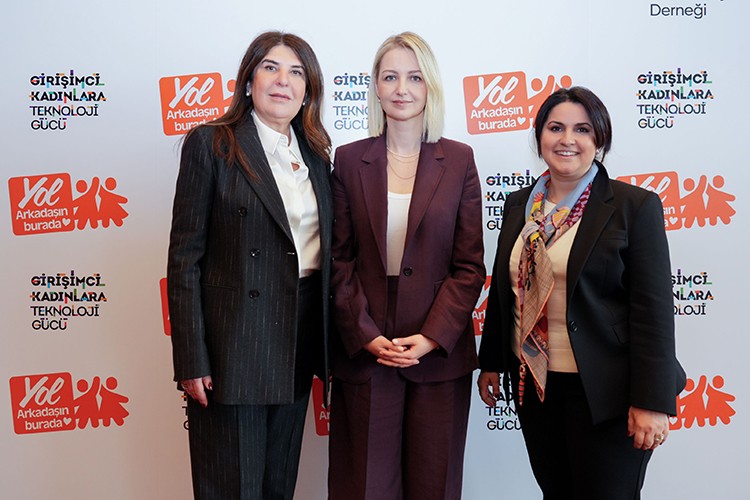 Yapay zekâyla büyüyen girişimci kadınlar siparişlerini %70 artırdı