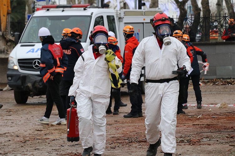 Yalova'da ekiplerin katıldığı deprem tatbikatı başladı