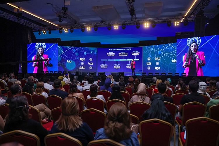 Yapay Zekâ Şirketlerin Yüzde 80'ini Değiştirecek