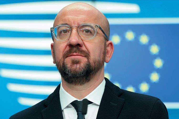 AB'den aşı firmalarına uyarı