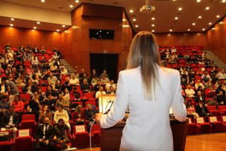 "VİOP ve Hisse Yatırım Stratejisi" Semineri Yoğun İlgi Gördü