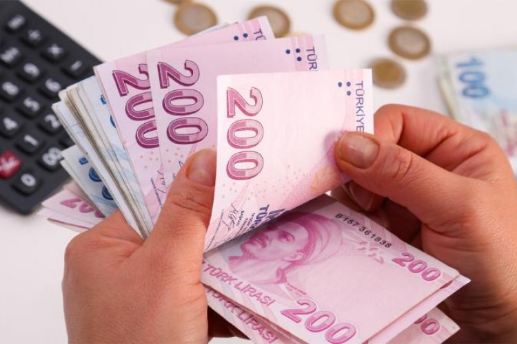 Vergi düzenlemeleri içeren kanun teklifi Meclis'te kabul edildi