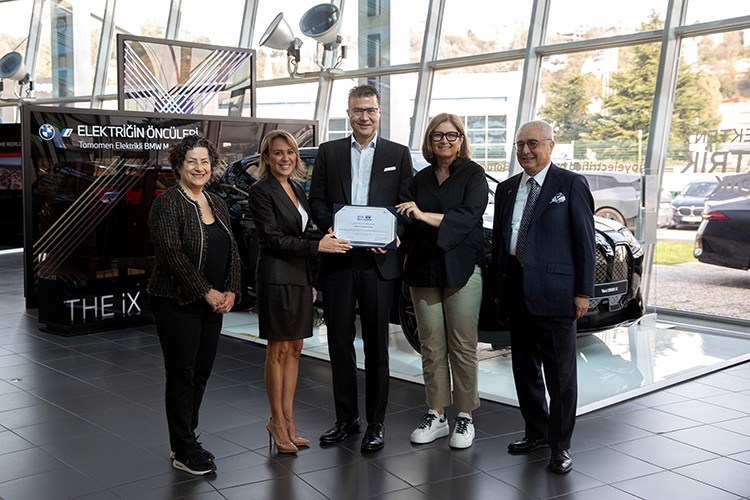 İş'te Eşit Kadın Sertifikası Tüm Sektörlerde Büyüyor