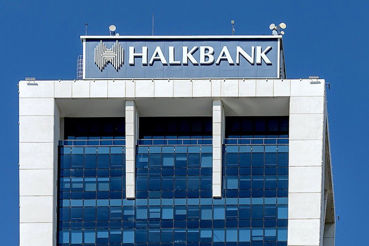 IBM ve Halkbank, veri ve yapay zeka odaklı işbirliğini genişletti
