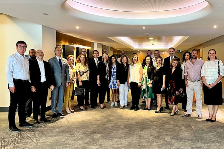 QNB Finansinvest ve TAİDER üyeleri İzmir'de buluştu