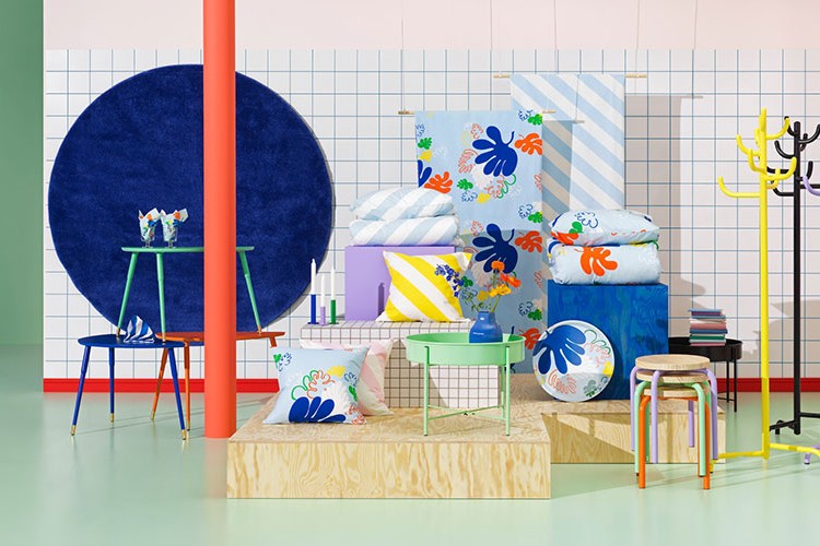 Nytillverkad koleksiyonundan ilk parçaları tanıttı