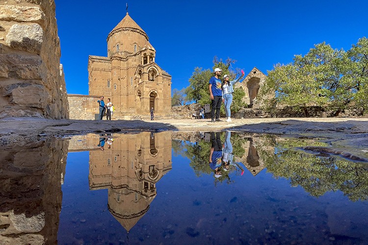 Akdamar Adası, yenilenen yüzüyle ziyaretçilerini ağırlayacak