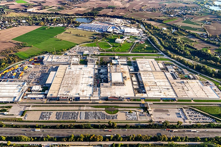 Toyota üretime planlı bakım arası veriyor