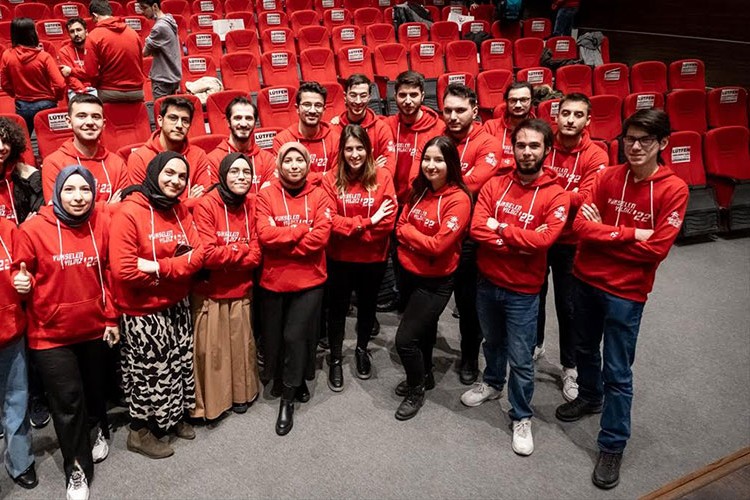 T3 Vakfı'ndan 3 bin öğrenciye burs desteği