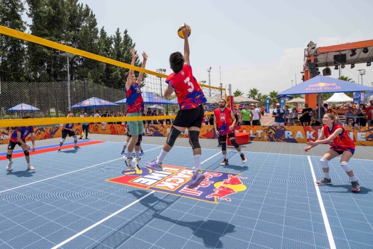 Beymen Club X Red Bull Back Line: Moda ve Sporun Buluşma Noktası