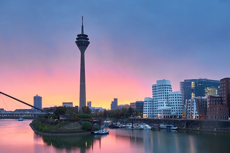 Karantinasız Almanya uçuşları başlıyor