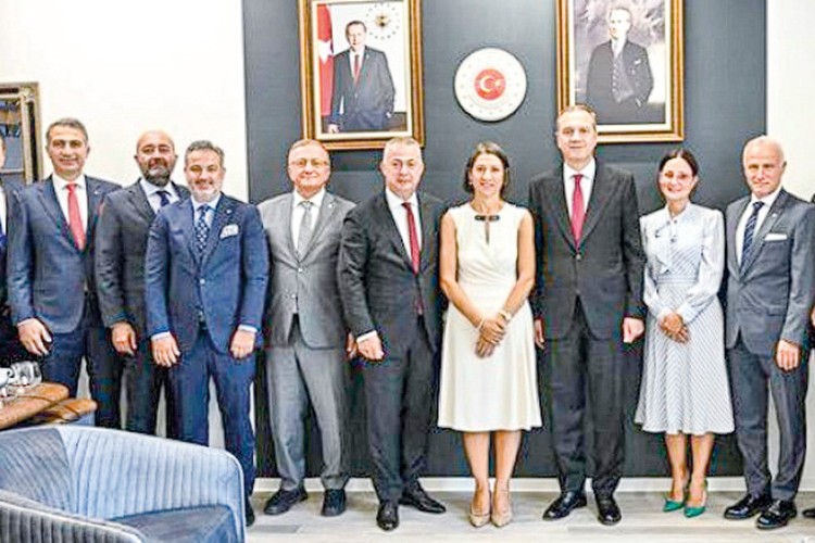İMEAK Deniz Ticaret Odası heyeti Hamburg'ta