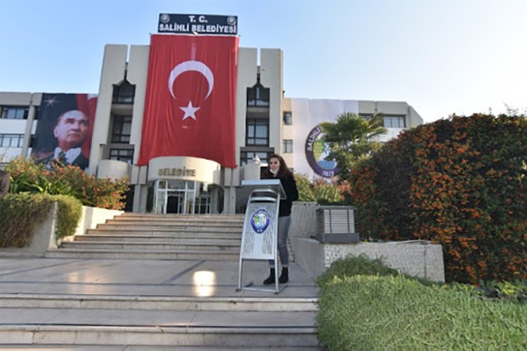 Taşınmazlar satılacak