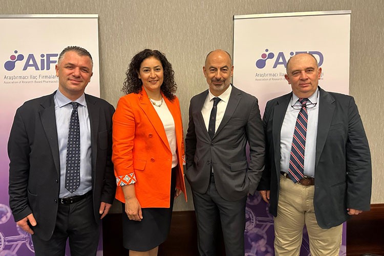 Klinik araştırma yatırım miktarı 17 milyar TL'yi aştı