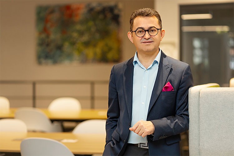 2025'te dijital yönetim sistemlerine odaklanacak