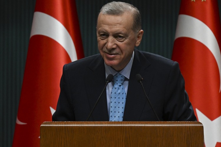 "58 milyar metreküp yeni doğalgaz rezervi bulundu"