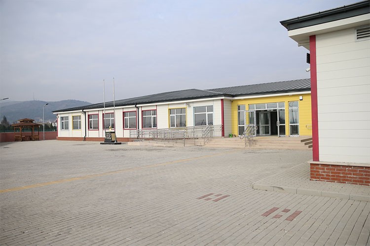 Türkoğlu'ndaki iki okul daha eğitime hazır