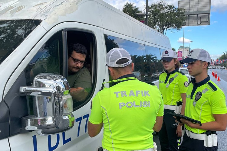 İstanbul'da okul servislerine yönelik denetim yapıldı