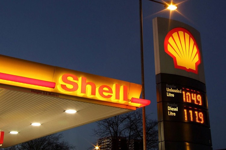 75 yıldır faaliyet gösterdiği Pakistan'dan çıkıyor