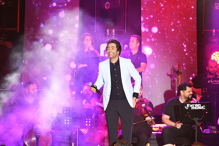 Mahsun'dan nostalji rüzgarı