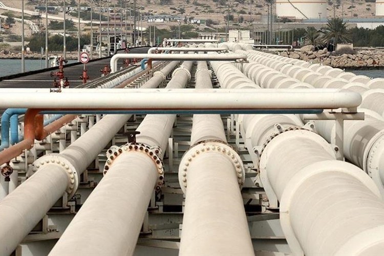 Türkiye'nin petrol ithalatı nisanda yüzde 2,2 arttı