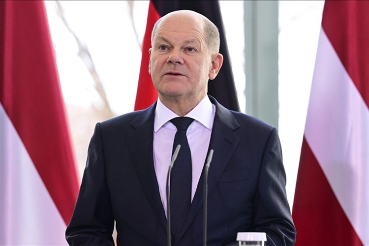 Scholz'dan Rusya'ya daha fazla yaptırım mesajı