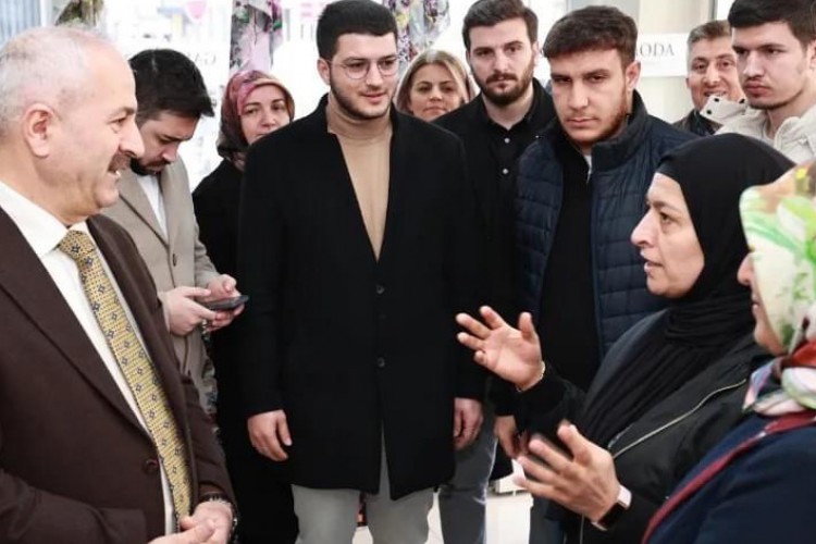 BAŞKAN BÜYÜKGÖZ'DEN YAZI CADDESİ ESNAFLARINA ZİYARET