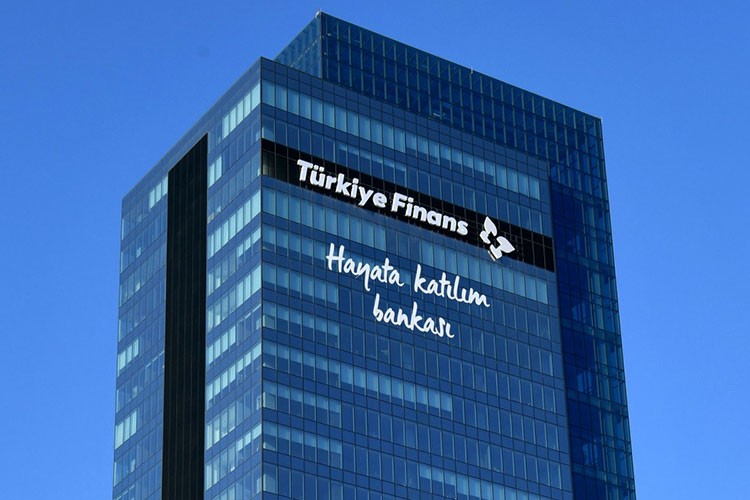 Emeklilere 29 bin 500 liraya varan promosyon