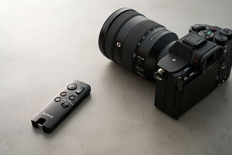 Sony, GP-VPT3 ve RMT-VP2'yi Tanıttı