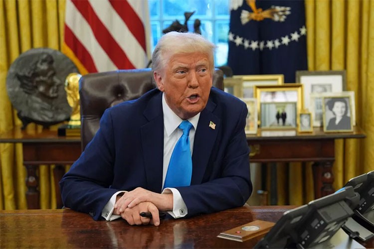 Trump, otomobil tarifeleri için nisan ayına işaret etti